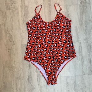 Cupshe NWT Red/Orange leopard One Piece Swimsuit
